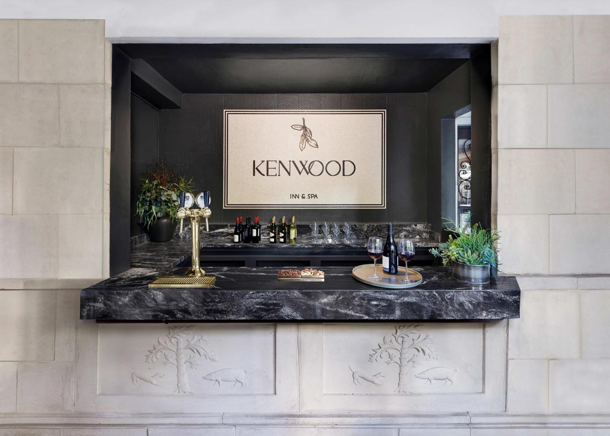 Kenwood Inn & Spa Екстериор снимка